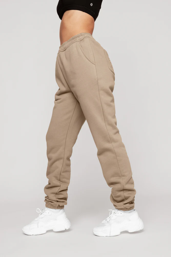 10197-cloud-street-sweatpant-milk-tea-1.webp
