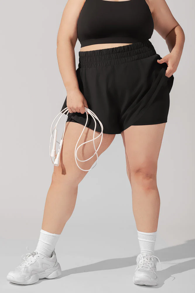 1026-high-waisted-supershort-black-1.webp