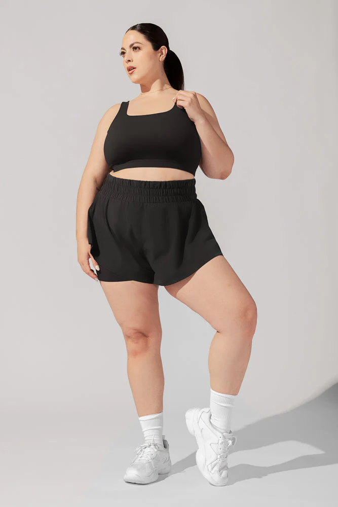 1026-high-waisted-supershort-black-1.webp