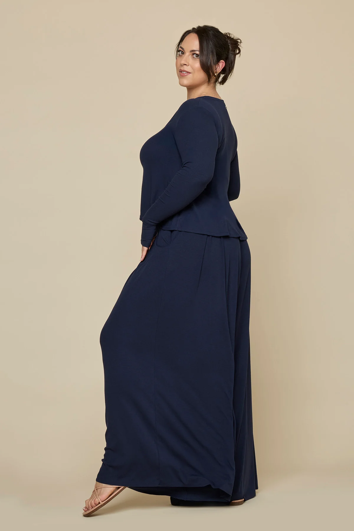 10556-go-with-the-flow-wide-leg-pant-cosmic-navy-1.webp