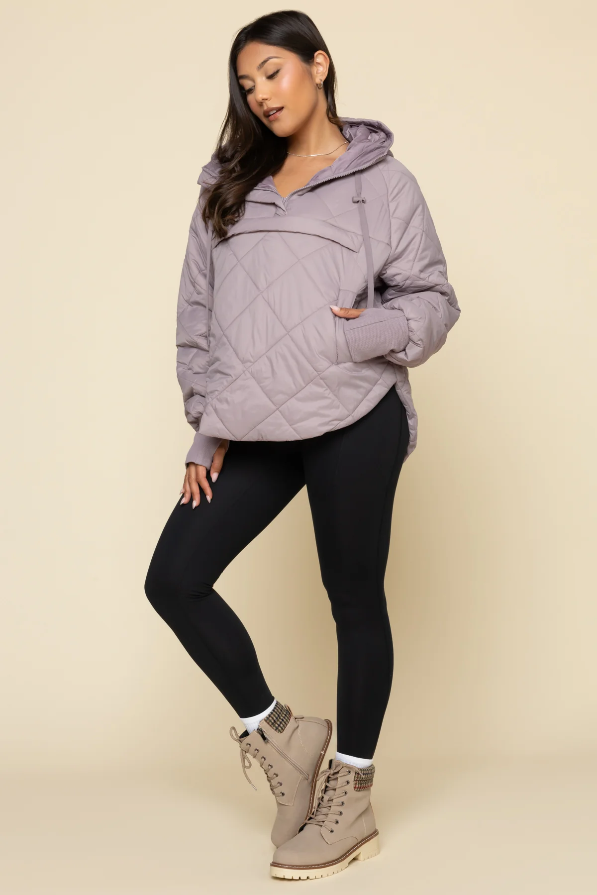 12055-pillow-packable-puffer-jacket-dusty-mauve-1.webp