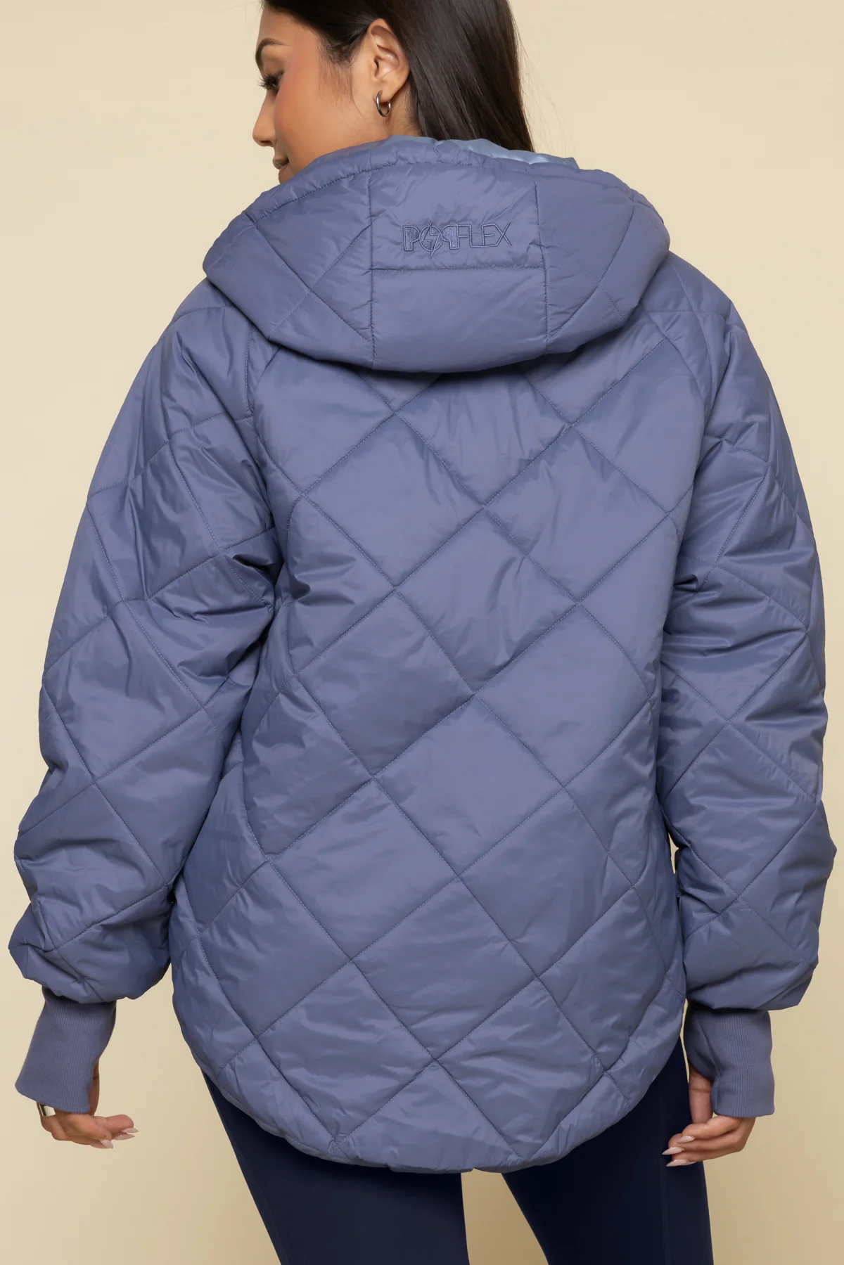 12334-pillow-packable-puffer-jacket-americana-blue-1.webp