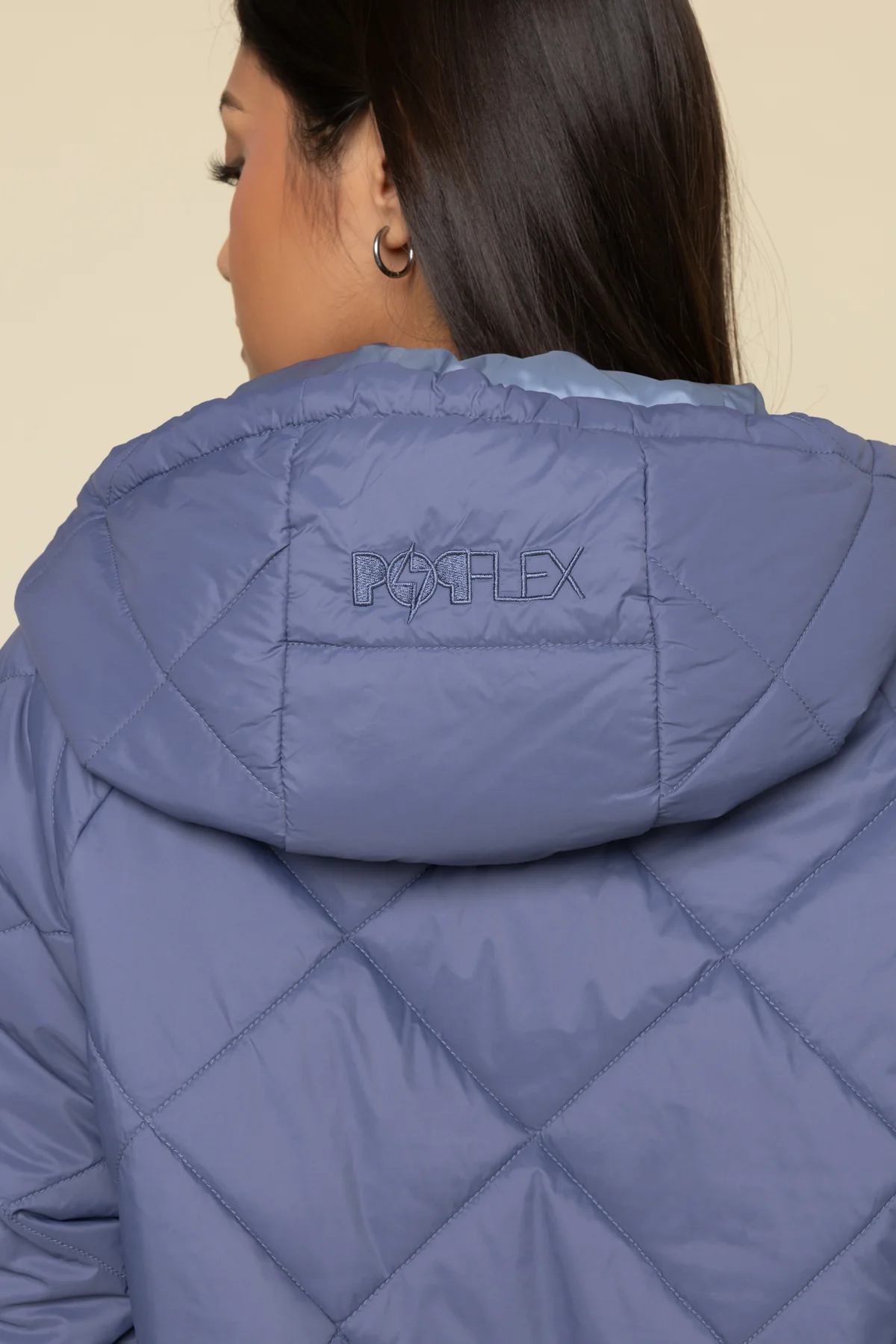12334-pillow-packable-puffer-jacket-americana-blue-1.webp