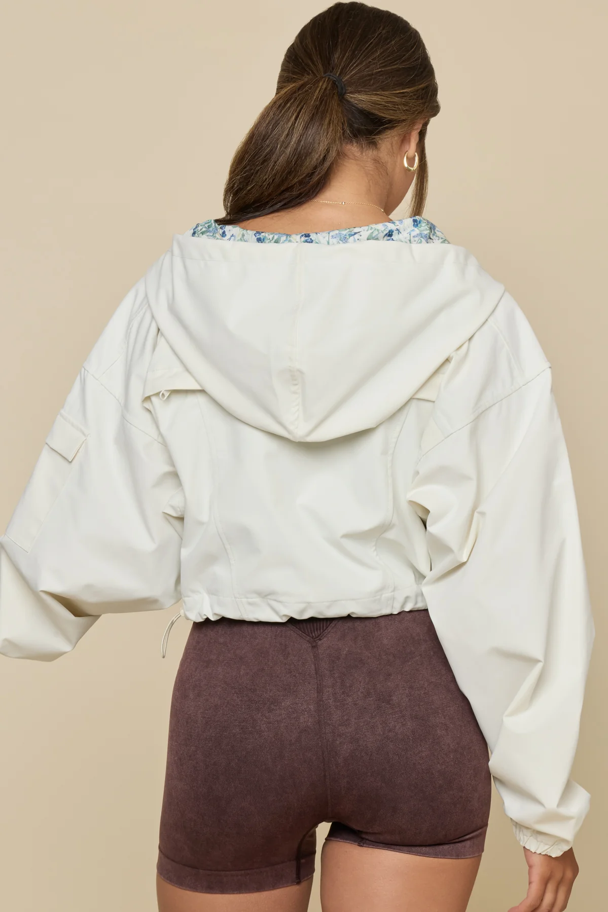 12389-packable-windbreaker-coconut-cream-1.webp