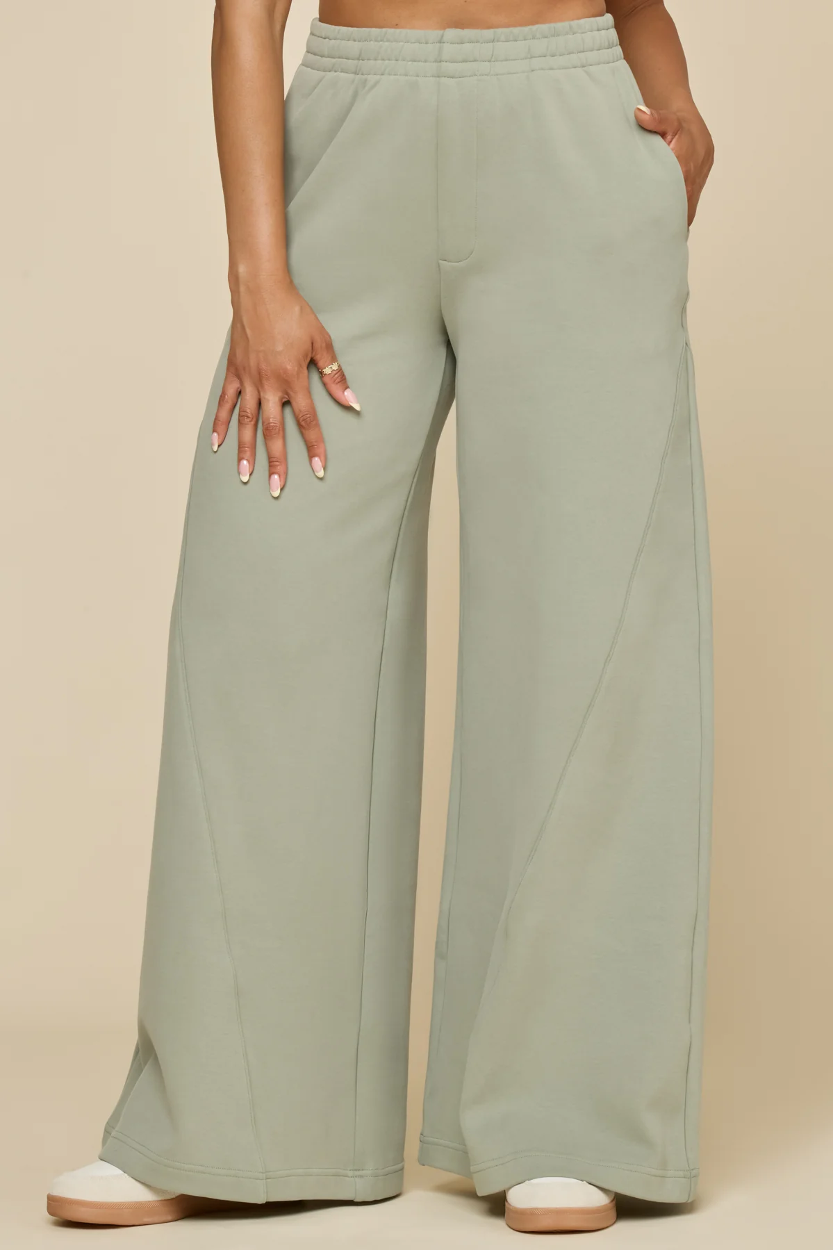 Superwide Sweatpant - Light Sage