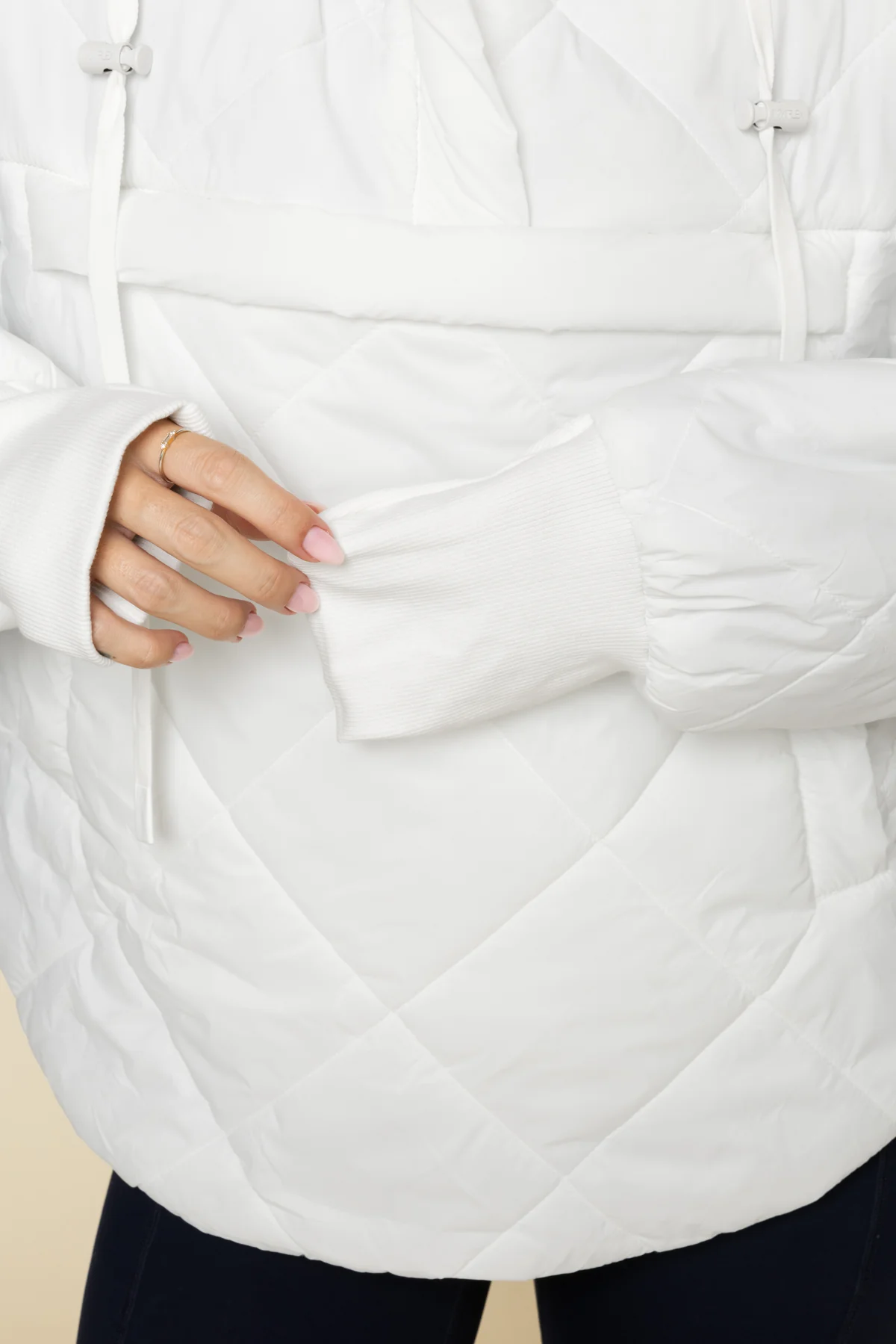12752-pillow-packable-puffer-jacket-white-1.webp
