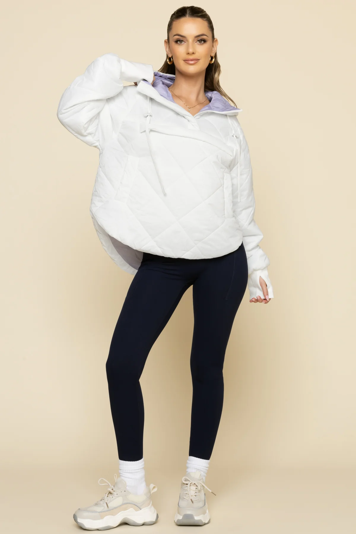 12752-pillow-packable-puffer-jacket-white-1.webp