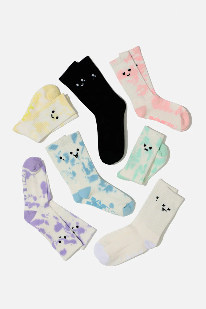142-meh-face-low-rise-socks-purple-tie-dye-1.webp