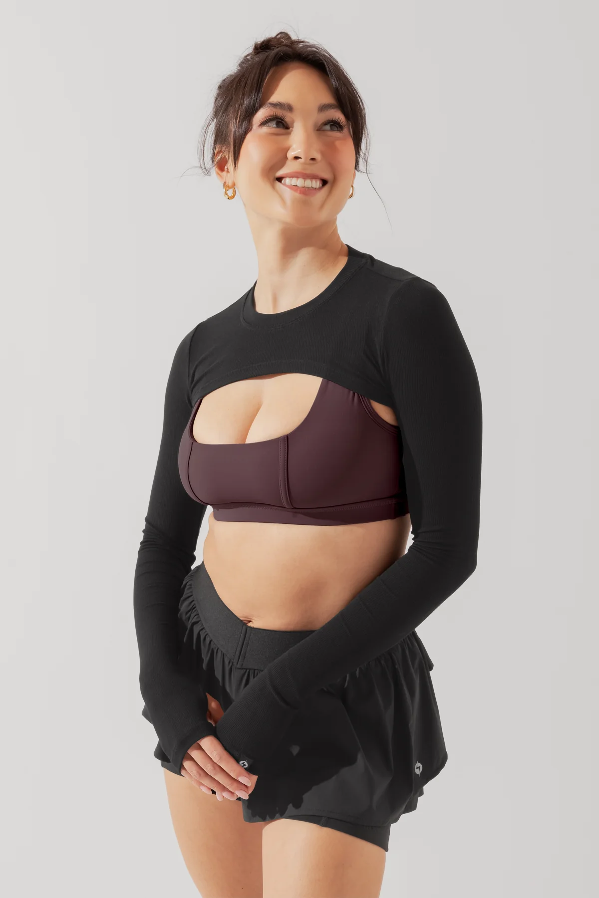 1580-relev-ribbed-shrug-black-1.webp