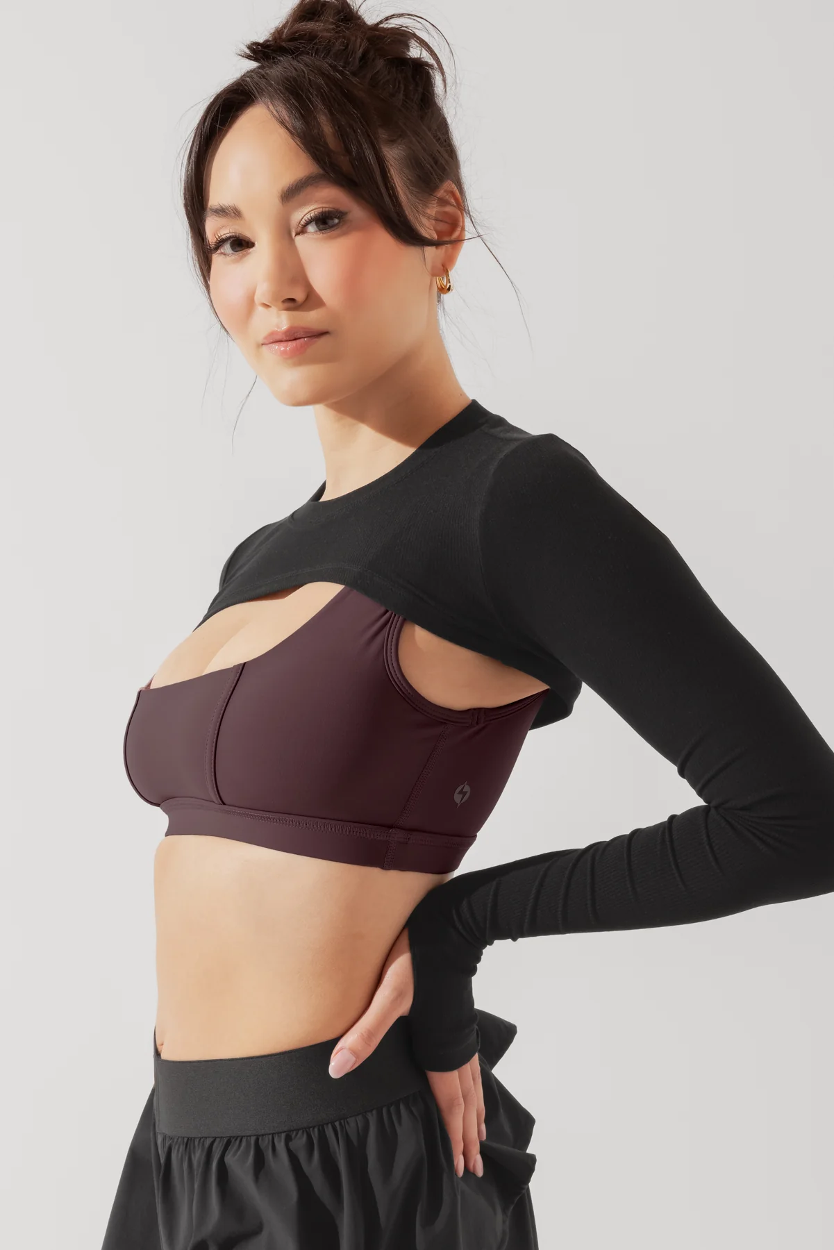 1580-relev-ribbed-shrug-black-1.webp