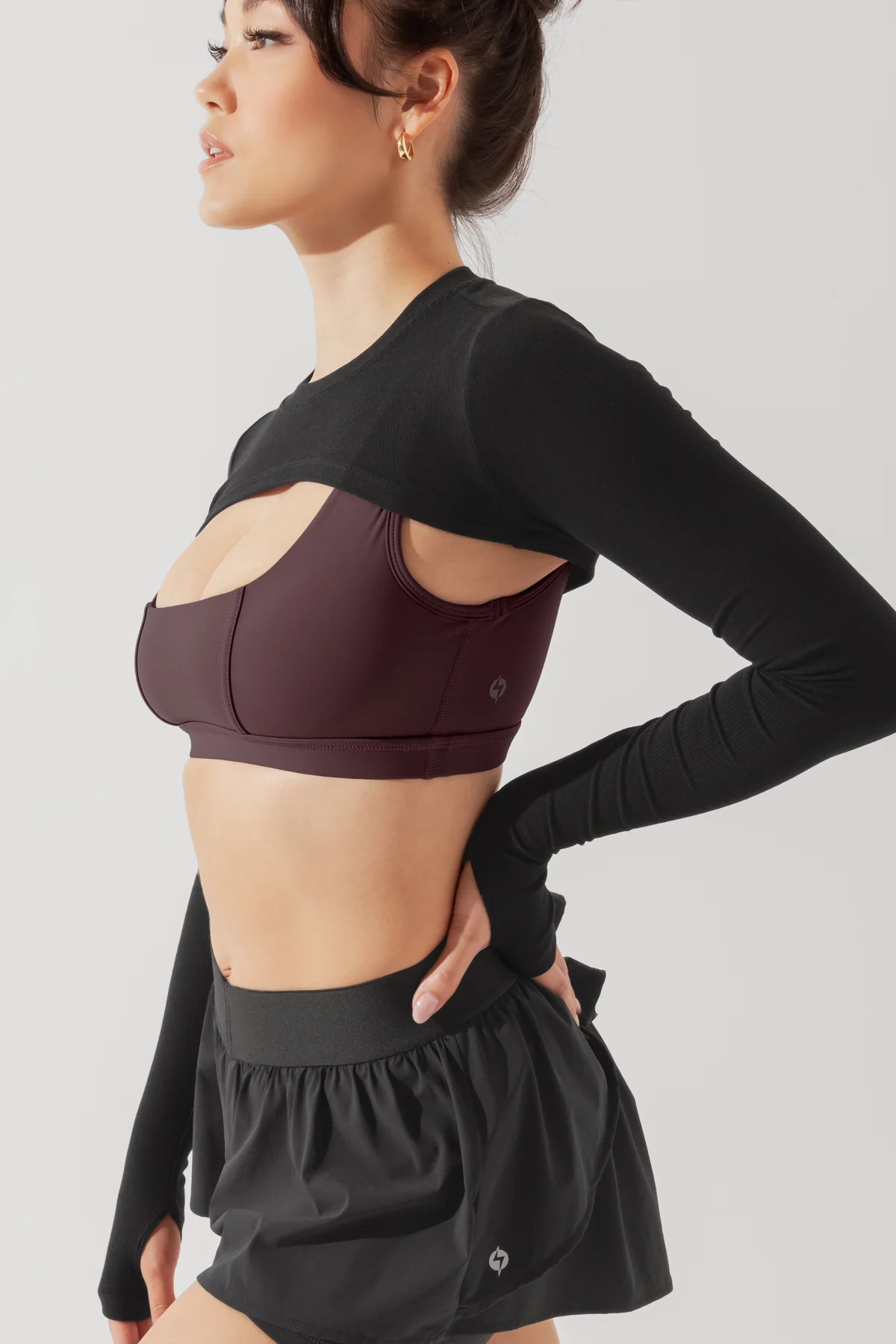 1580-relev-ribbed-shrug-black-1.webp