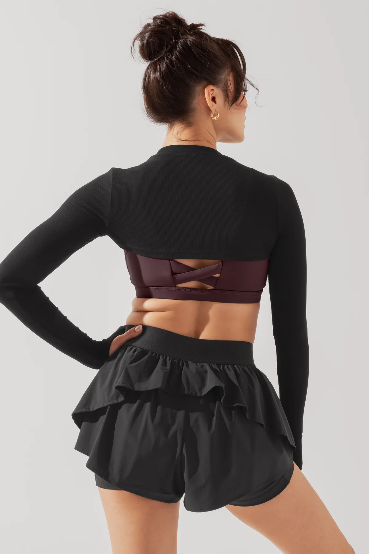 1580-relev-ribbed-shrug-black-1.webp