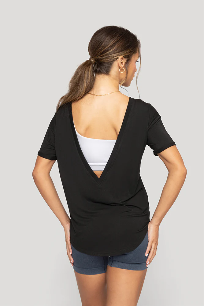 1813-reversible-deep-v-tee-black-1.webp