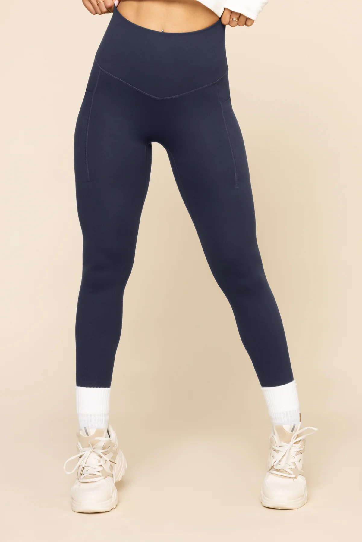 2122-supersculpt-leggings-with-pockets-cosmic-navy-1.webp