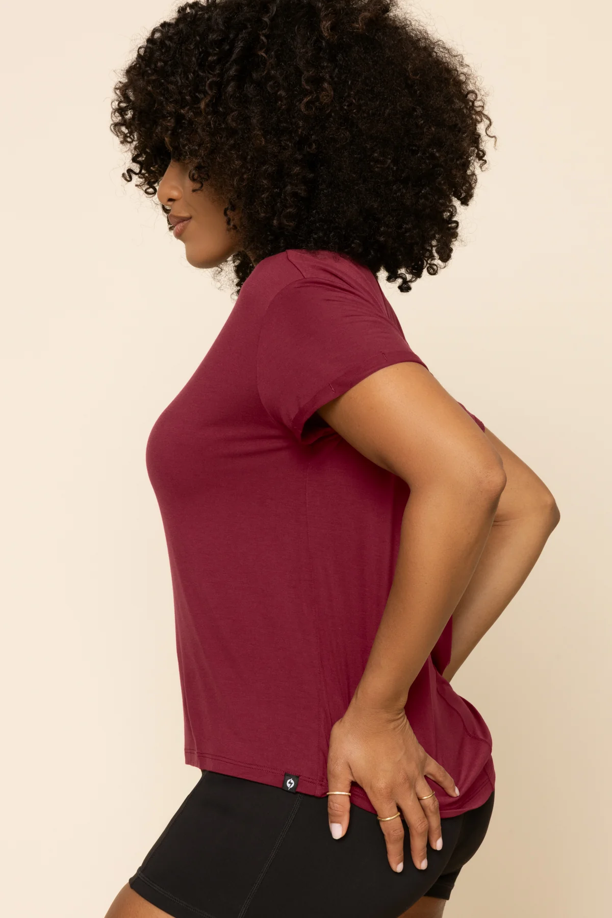 2958-the-perfect-tee-crimson-1.webp