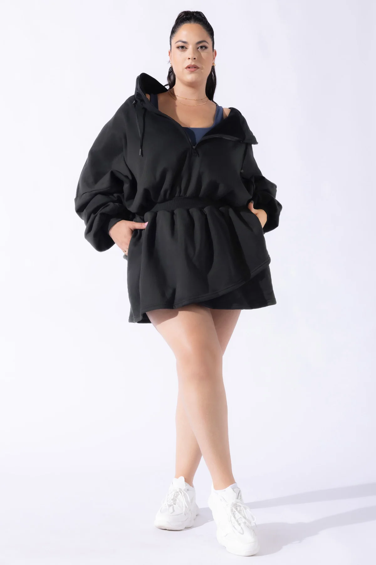 4190-game-day-dress-black-1.webp