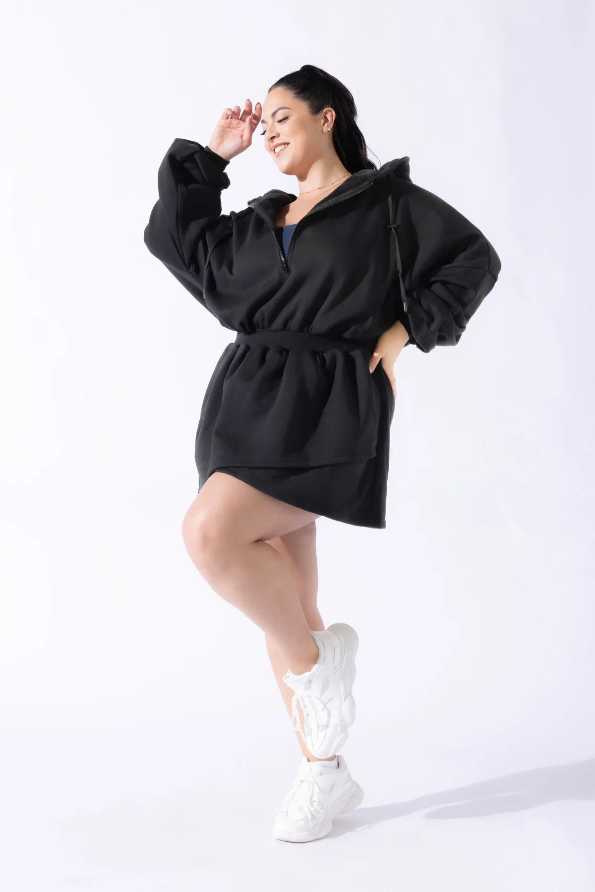 4190-game-day-dress-black-1.webp