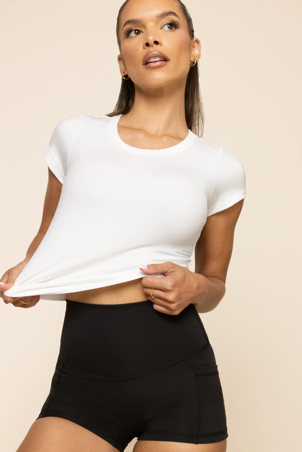 5691-call-me-baby-reversible-tee-cropped-white-1.webp