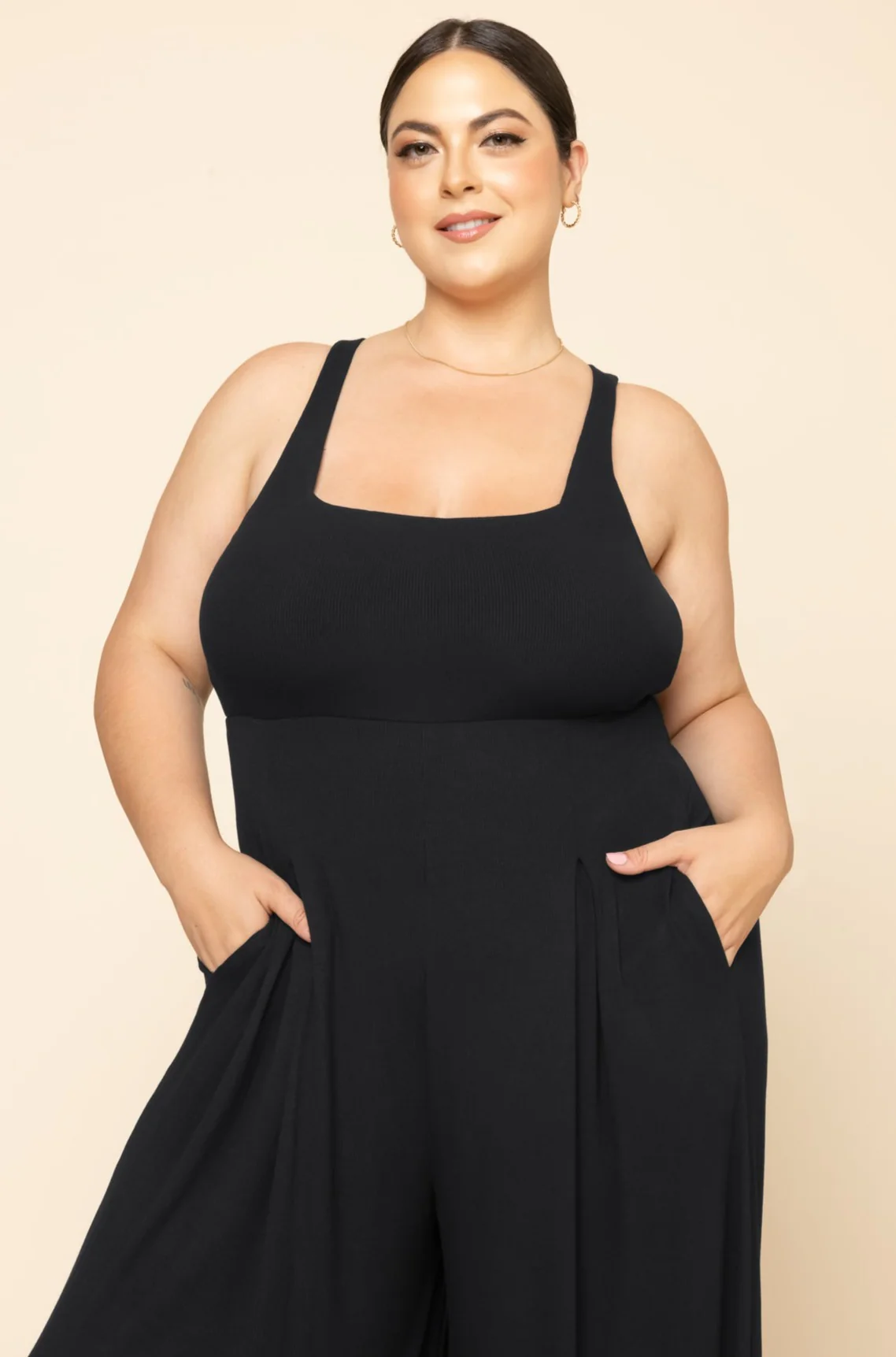 6150-go-with-the-flow-jumpsuit-black-1.webp