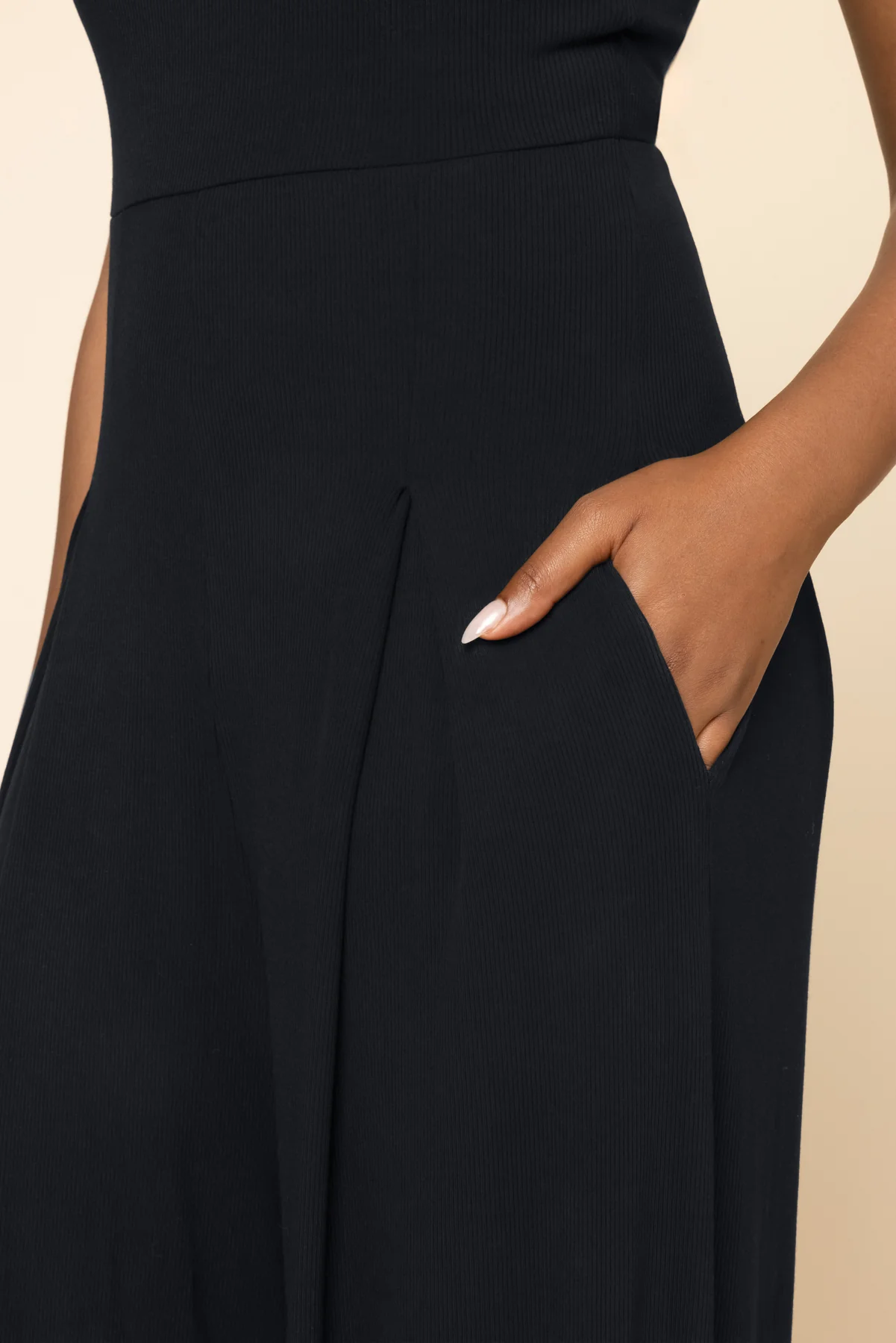 6150-go-with-the-flow-jumpsuit-black-1.webp