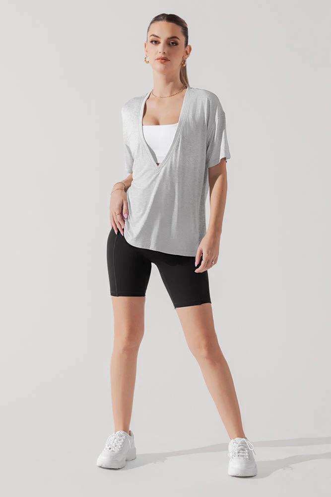 6272-daring-deep-v-tee-heather-grey-1.webp
