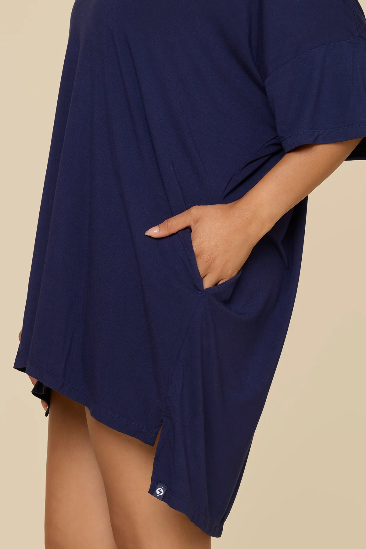 6744-supertee-night-navy-1.webp