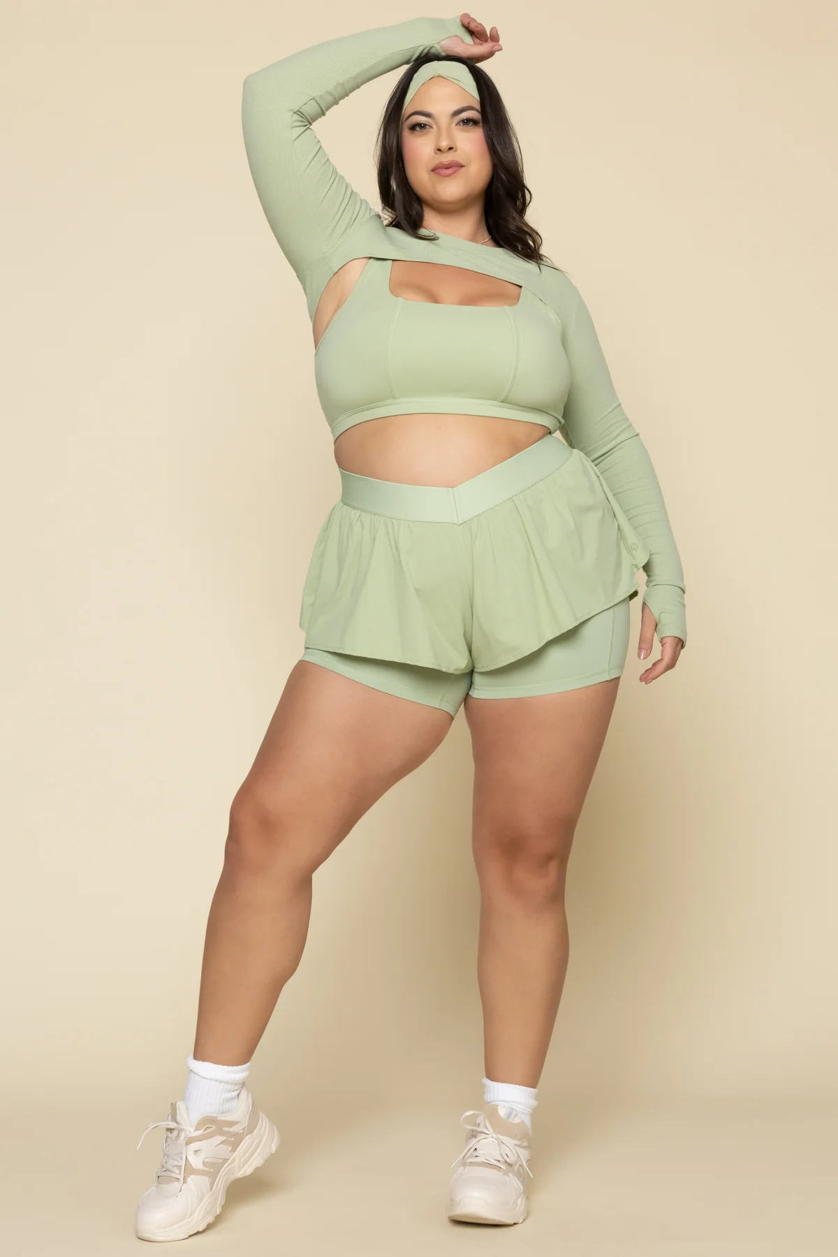 7268-on-the-run-ruffle-short-pistachio-1.webp