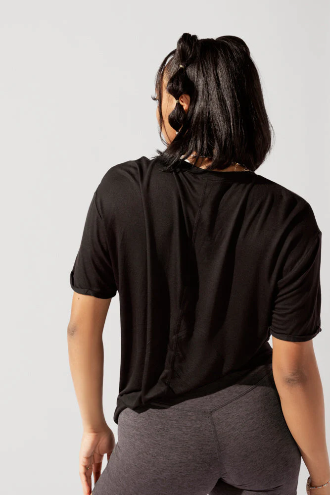 7595-perfect-boyfriend-tee-black-1.webp
