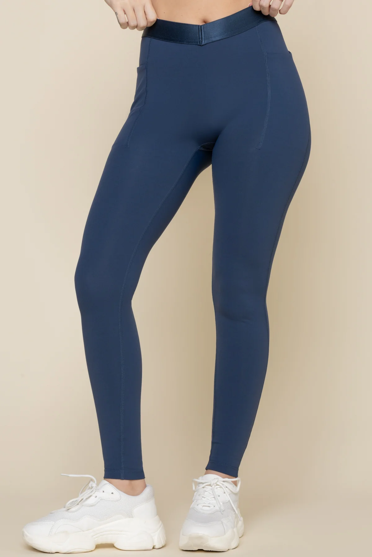7804-contour-legging-navy-1.webp
