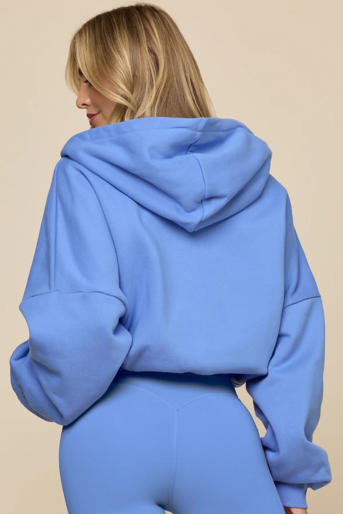 8071-zip-cloud-hoodie-nordic-blue-1.webp