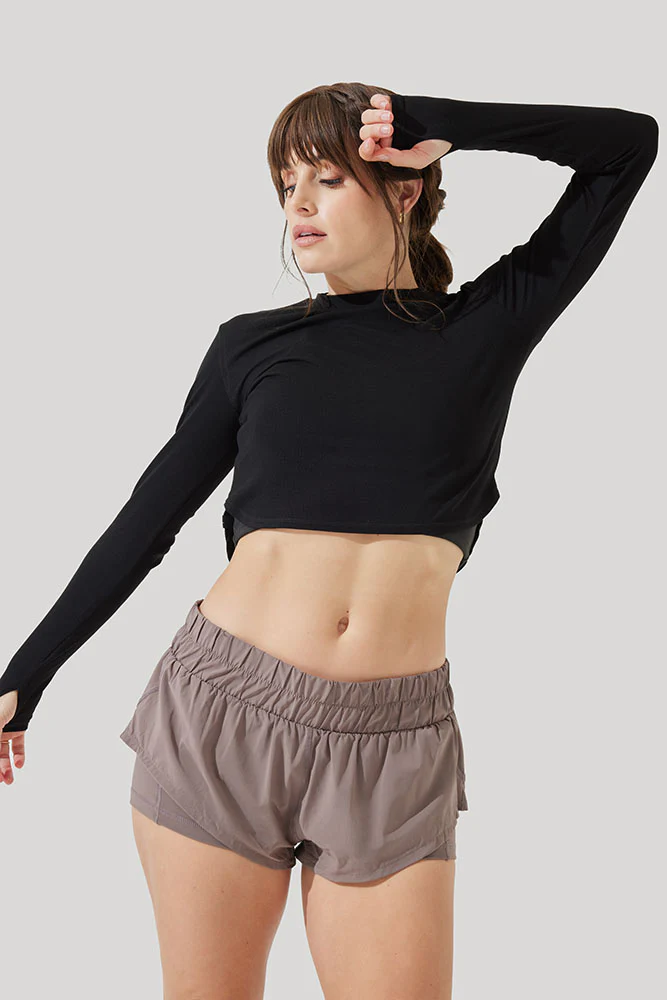 9249-refine-long-sleeve-top-black-1.webp