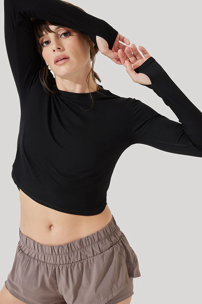 9249-refine-long-sleeve-top-black-1.webp