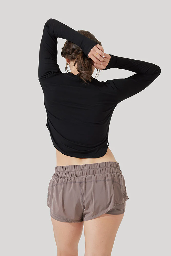 9249-refine-long-sleeve-top-black-1.webp