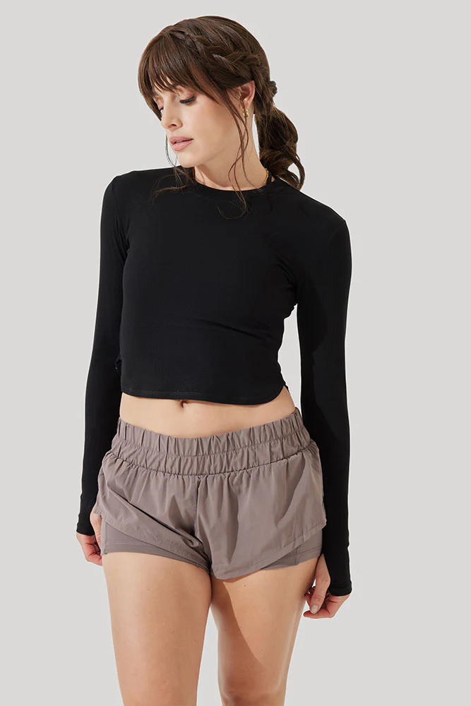 9249-refine-long-sleeve-top-black-1.webp