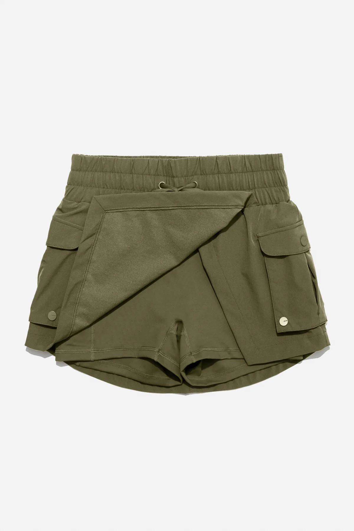 925-hiking-superskort-dark-olive-1.webp