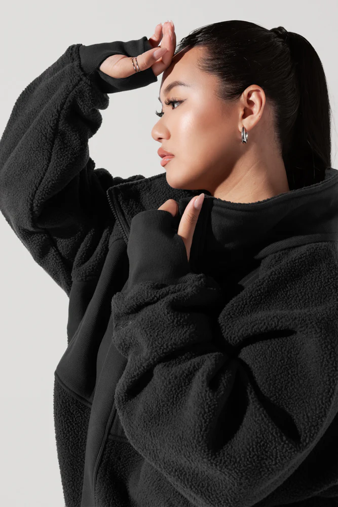 9479-find-your-inner-fleece-jacket-charcoal-1.webp