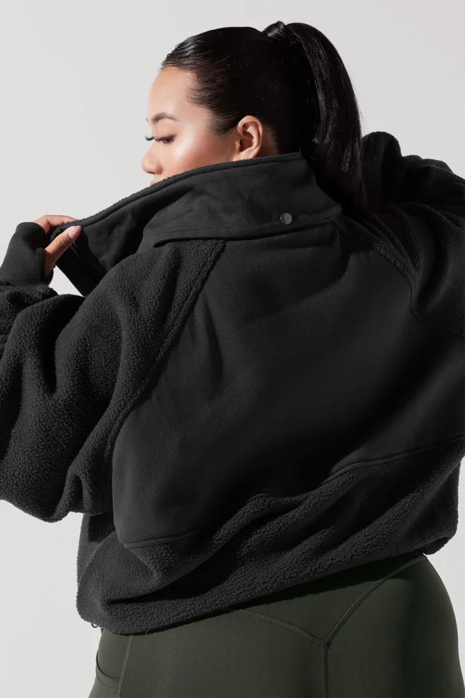 9479-find-your-inner-fleece-jacket-charcoal-1.webp