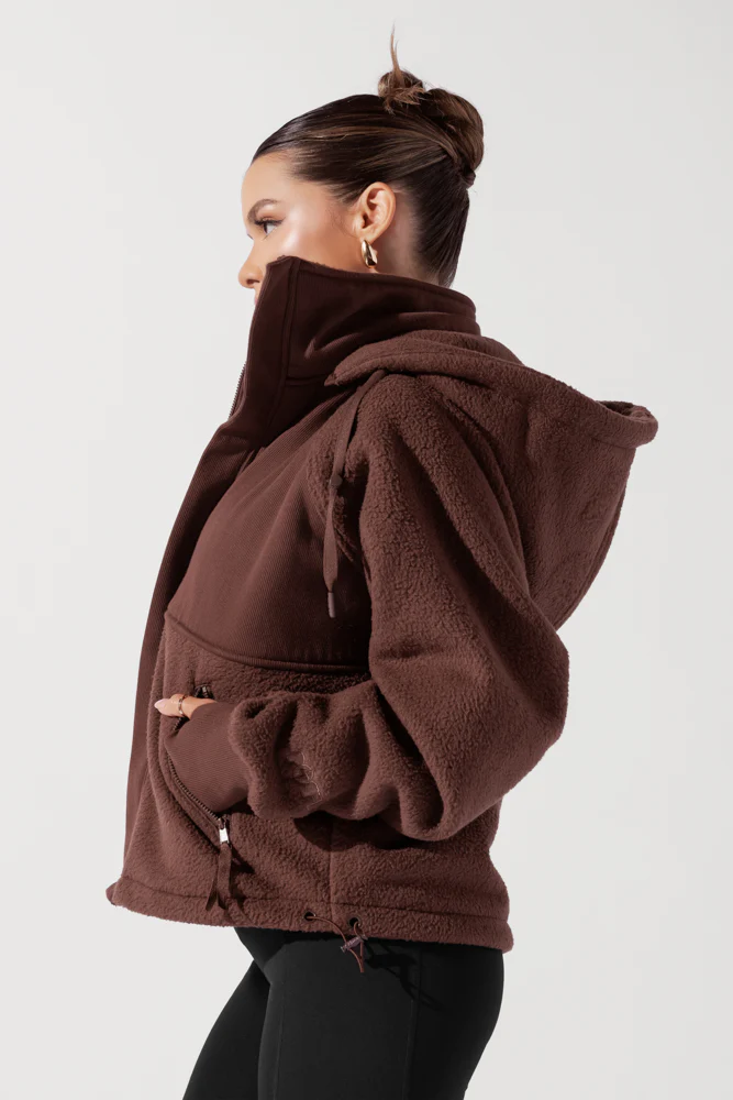 9841-find-your-inner-fleece-jacket-chocolate-1.webp